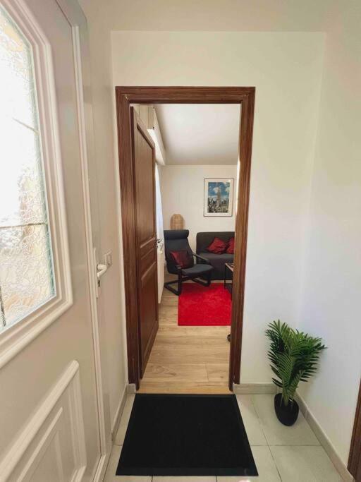 Appartement Ensoleille A 15 Minutes De Paris 圣吉欧梅斯 外观 照片